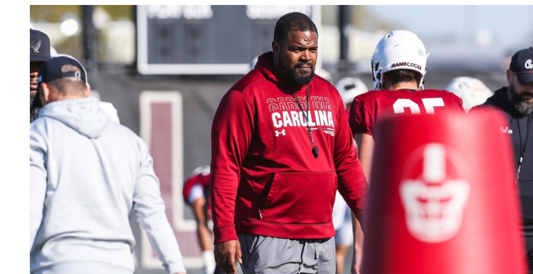 South Carolina Defensive Line Coach Travian Robertson Hospitalized After Car Accident; Shane Beamer Issues Statement