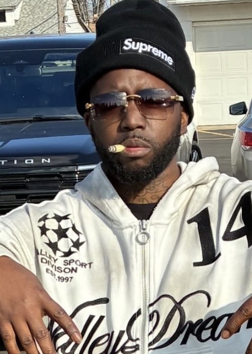 In Loving Memory of Jones (50gwuap)