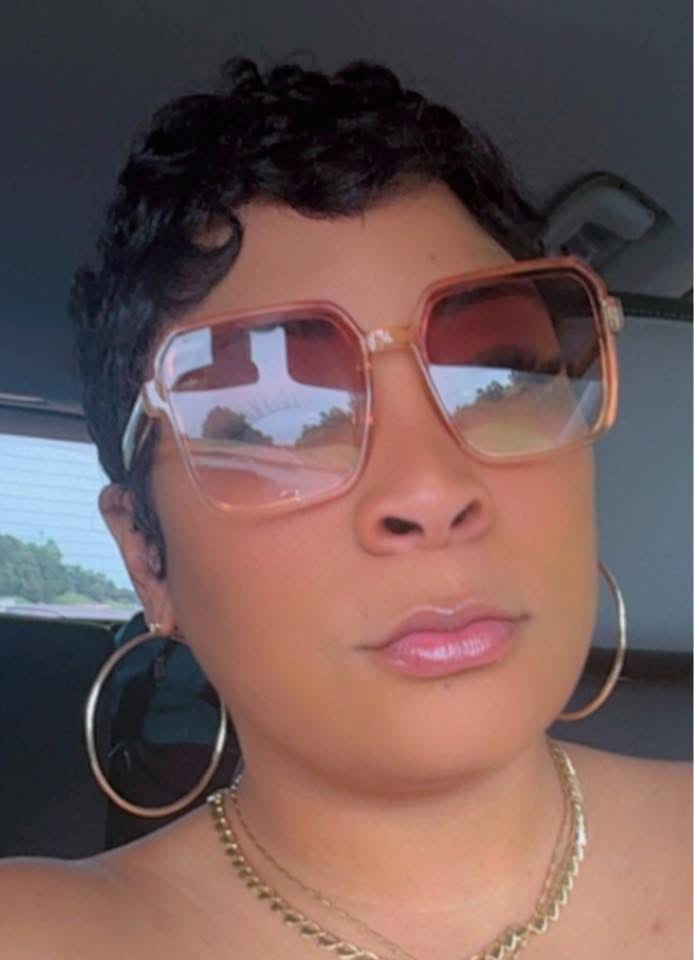 In Loving Memory of Dee Rochelle